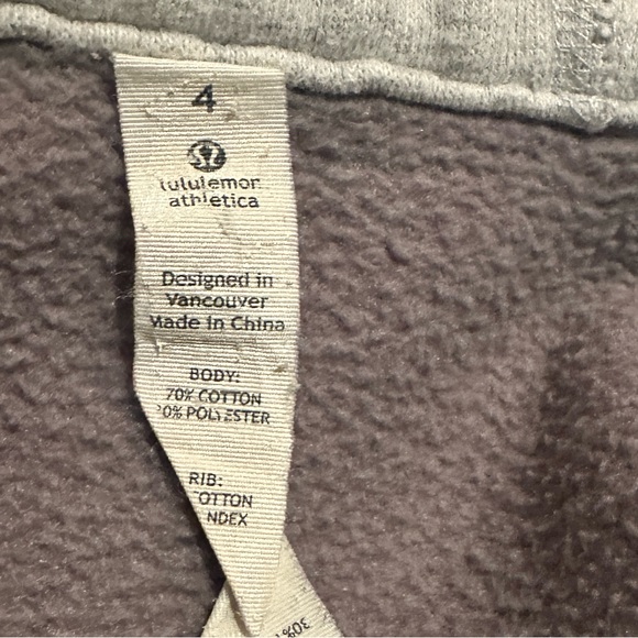 Lululemon purple scuba hoodie size 4 - Picture 5 of 5